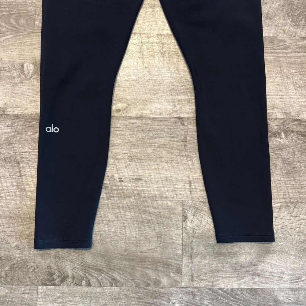 ALO Women’s Yoga Leggings Black High Waisted Ripped Warrior Pant Sz. S